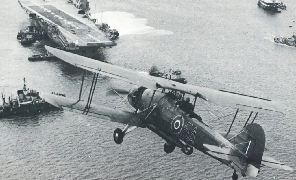 RAF torpedo bomber Fairey Swordfish was used in the Battle of Taranto.