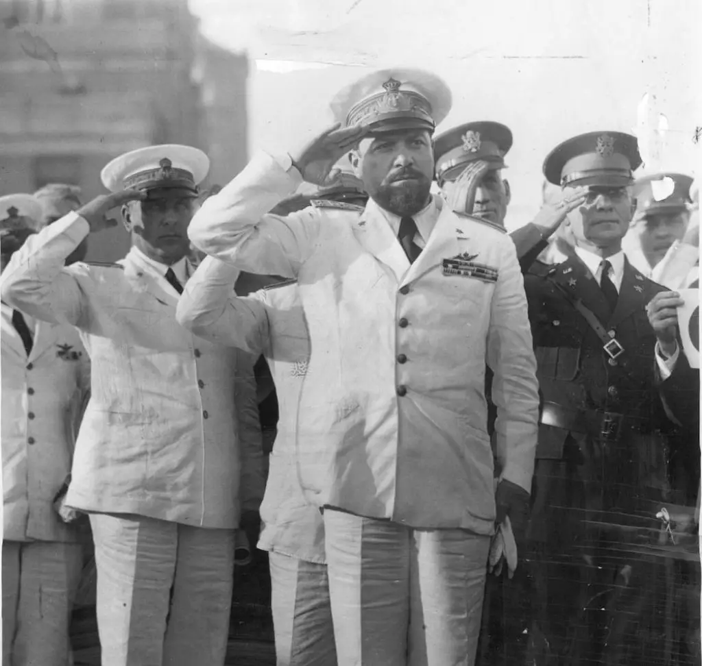 Italo Balbo and his fellow aviators make a salute at the Chicago Century of Progress fair.