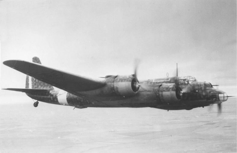 Italian Piaggio P.108 Heavy Bomber - Comando Supremo