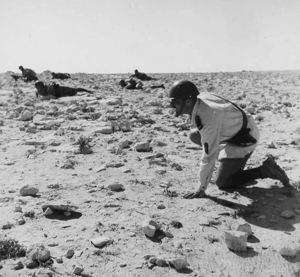Italian infantry advances at El Alamein.