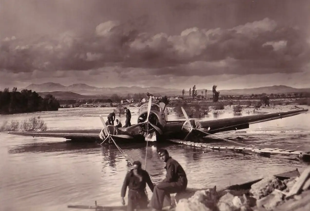 An SM.81 that crashed in a river.