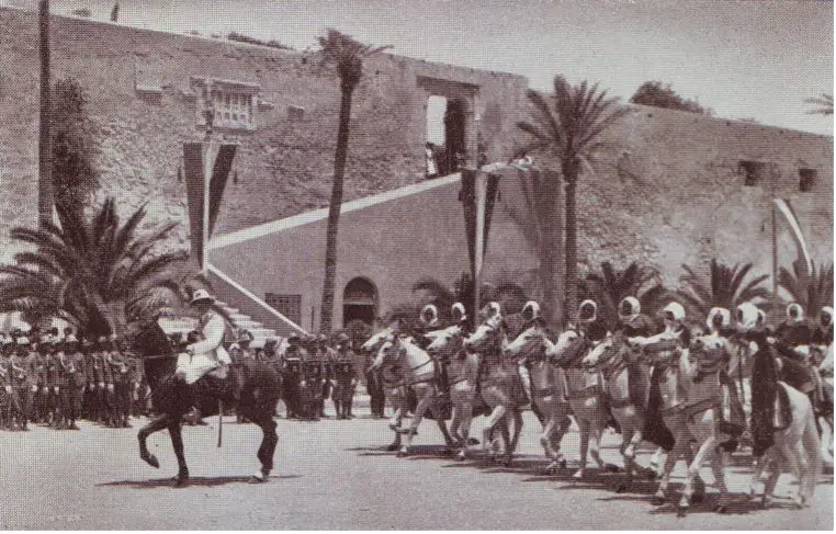 Figure 2 Libyan Spahis parading in the 1930s