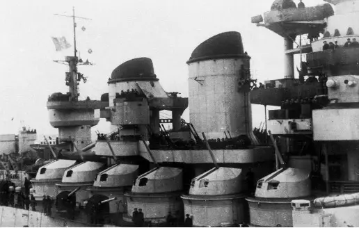 Figure 2 90mm guns of battleship Littorio