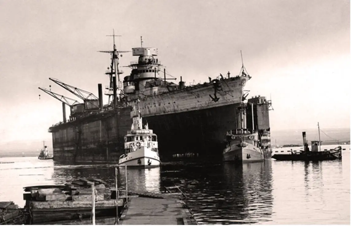 Refloating the battleships: the salvage of Taranto