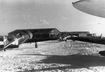 Figure 2 Italian aircraft at Stalino in early 1942